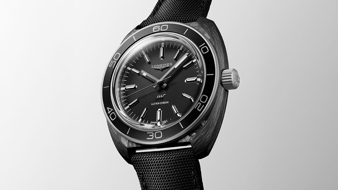 ULTRA-CHRON CARBON Longines